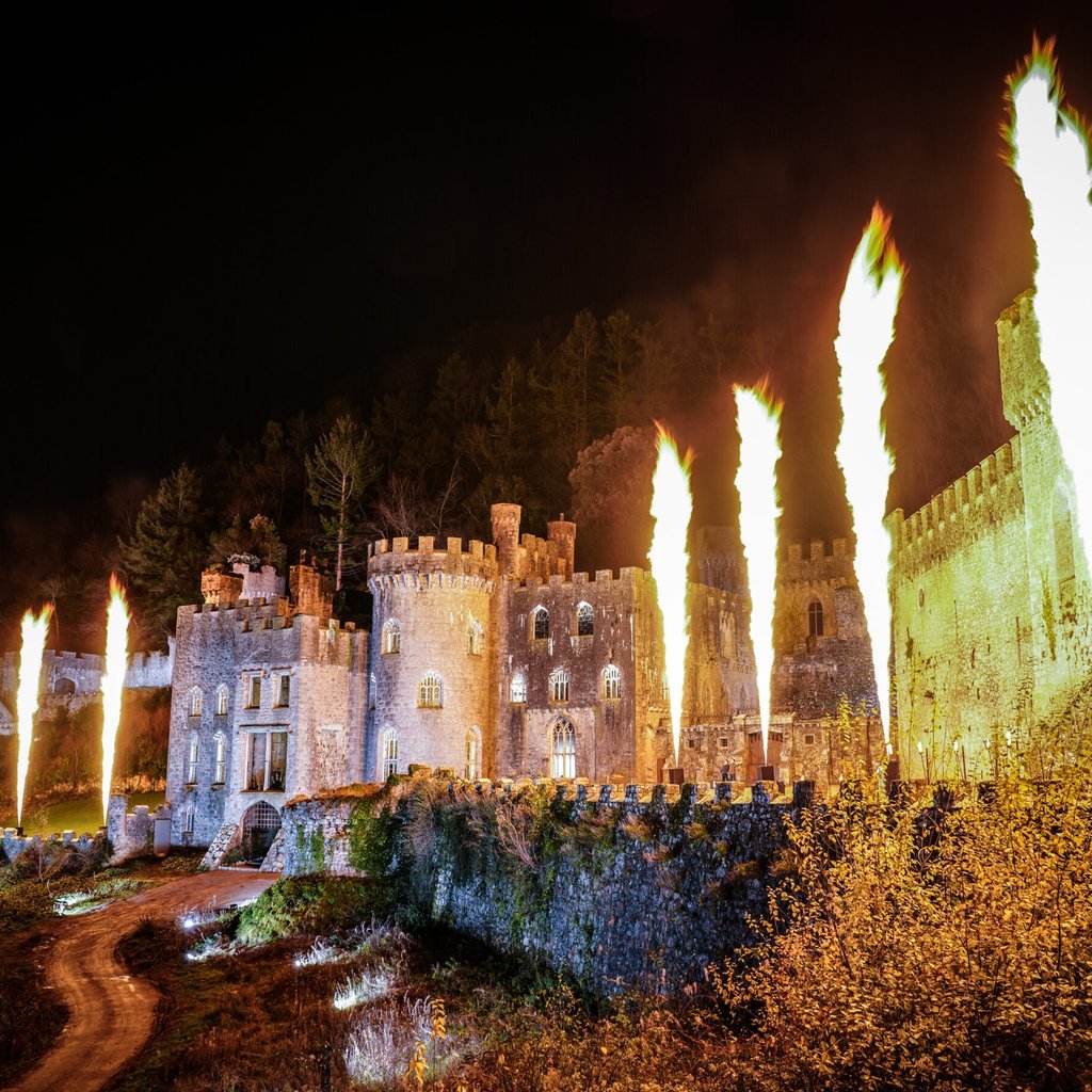 House Of Eira - Castle Takeover Part III